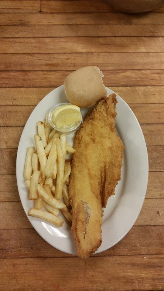 Order Fish Fry Friday Special - Special food online from Renna's West & Mio Gelato Cafe store, Olean on bringmethat.com