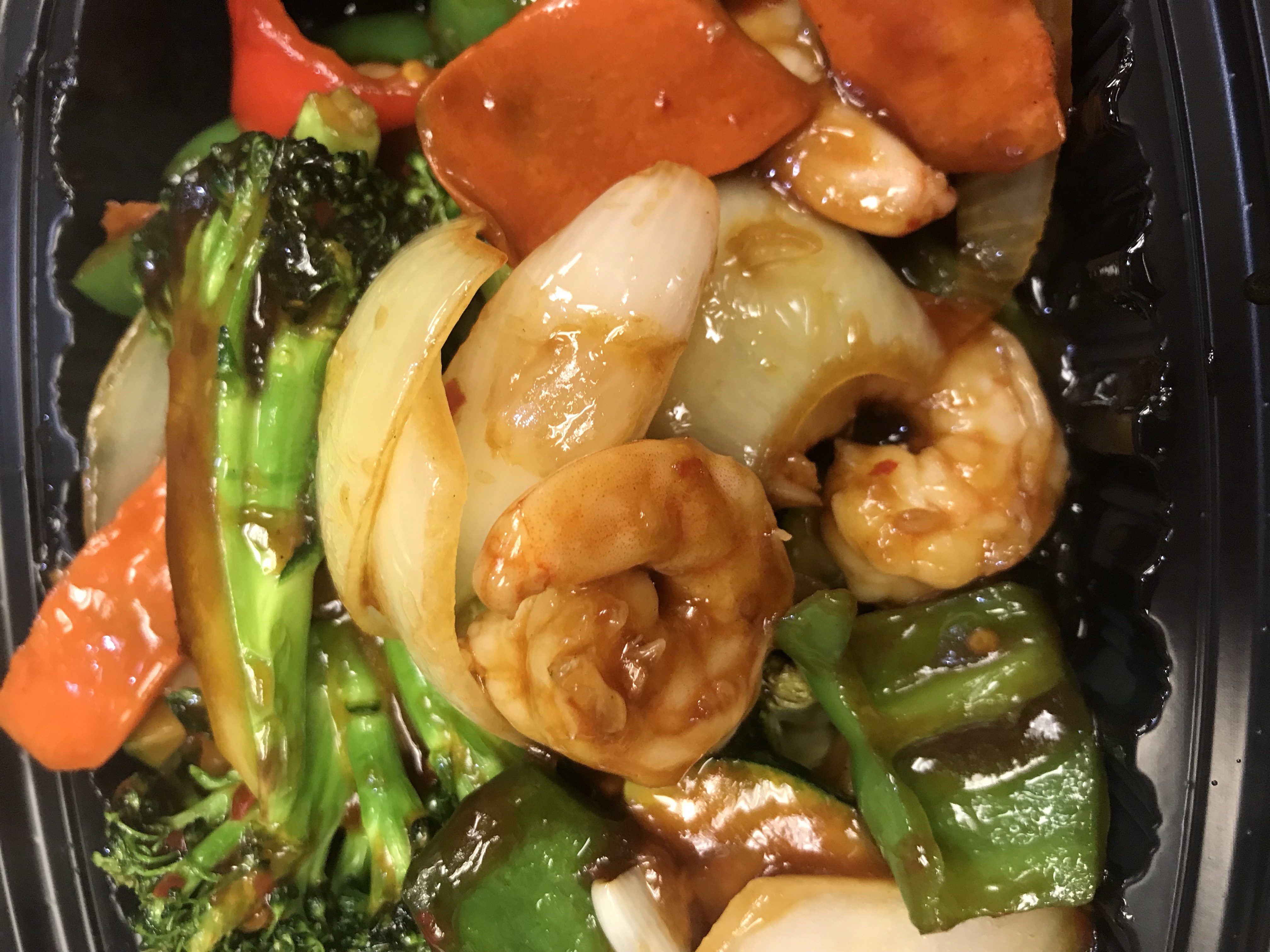 Order Szechuan Style Shrimp food online from Golden House Chinese Restaurant store, Cheyenne on bringmethat.com