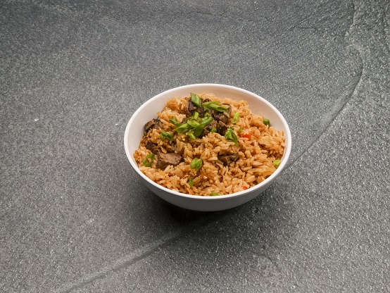 Order Japanese Fried Rice food online from Sapporo Sushi Bar store, Yukon on bringmethat.com