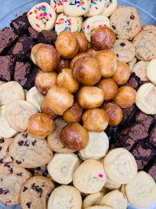 Order Medium Tray (Feeds 10-20) food online from Whipped Creamery store, Martinez on bringmethat.com