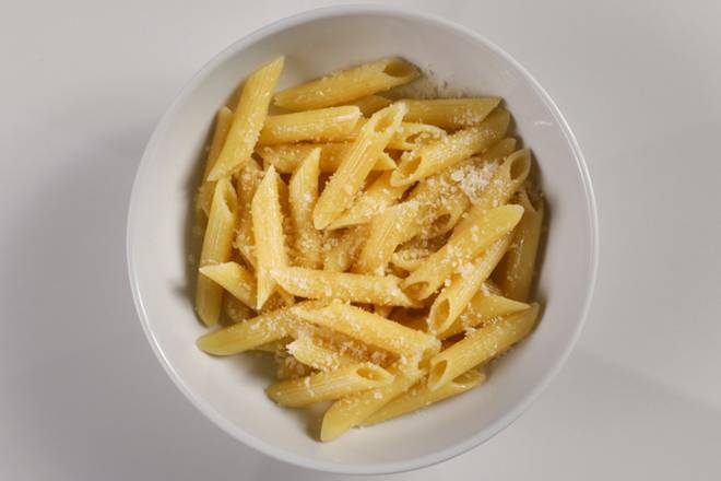 Order BUTTERED NOODLES + PARMESAN food online from Macaroni Grill store, Virginia Beach on bringmethat.com