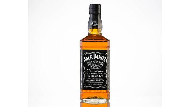 Order Jack Daniel'S Black Label Whiskey (40.0% Abv) food online from Waldi Discount Liquor store, Ansonia on bringmethat.com