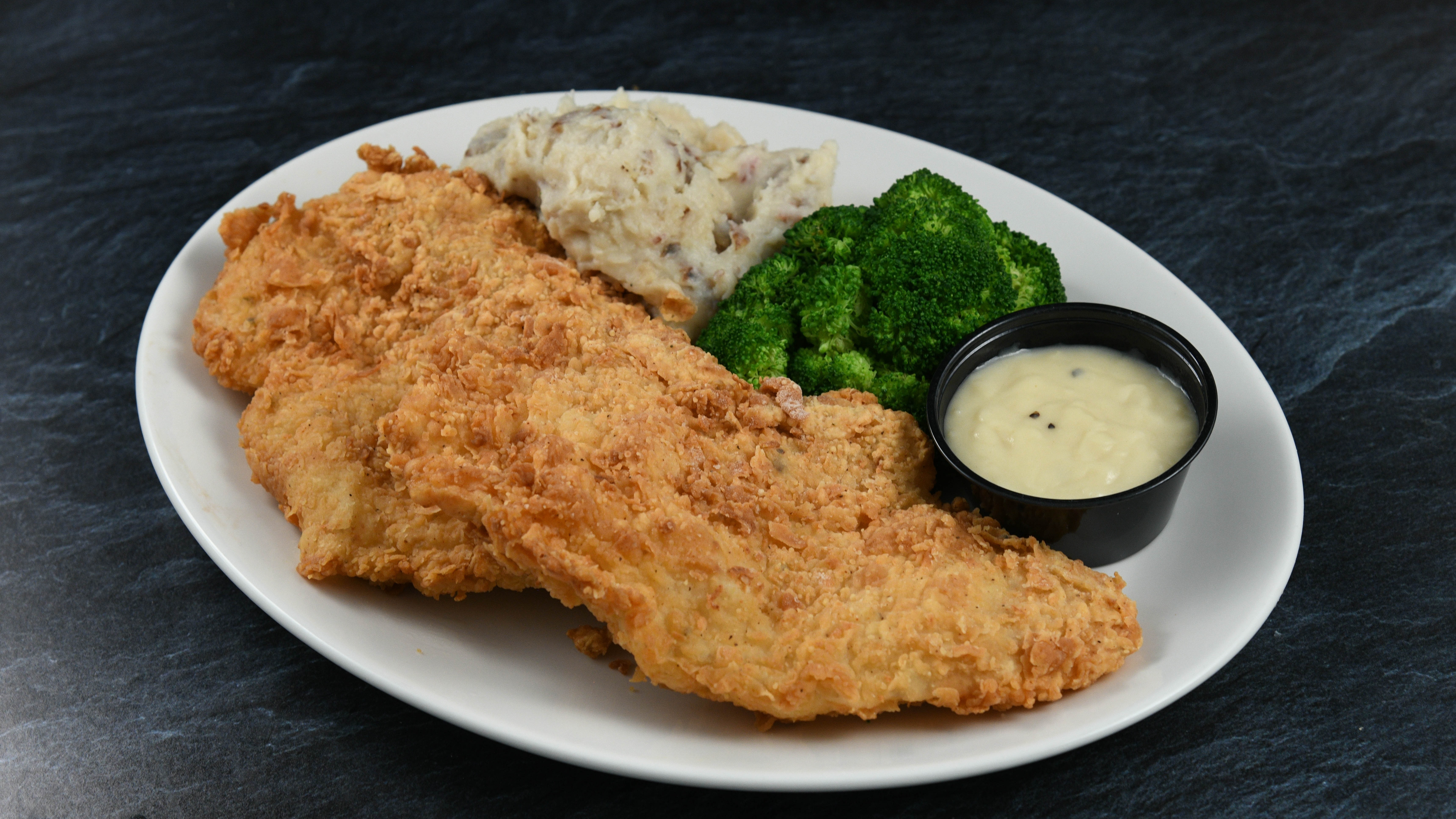Order Chicken Fried Chicken food online from Rainforest Cafe store, Atlantic City on bringmethat.com