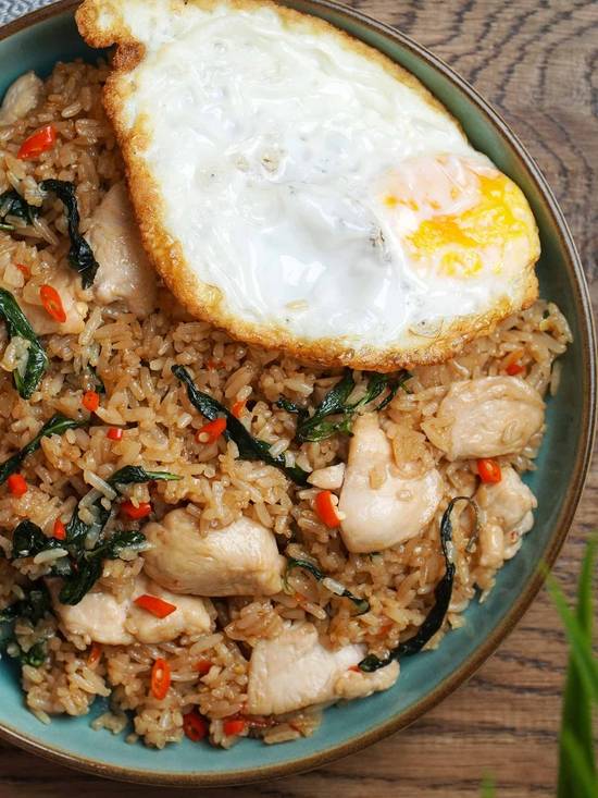 Order 26 Basil Fried Rice food online from 26 Thai Kitchen At The Battery store, Atlanta on bringmethat.com