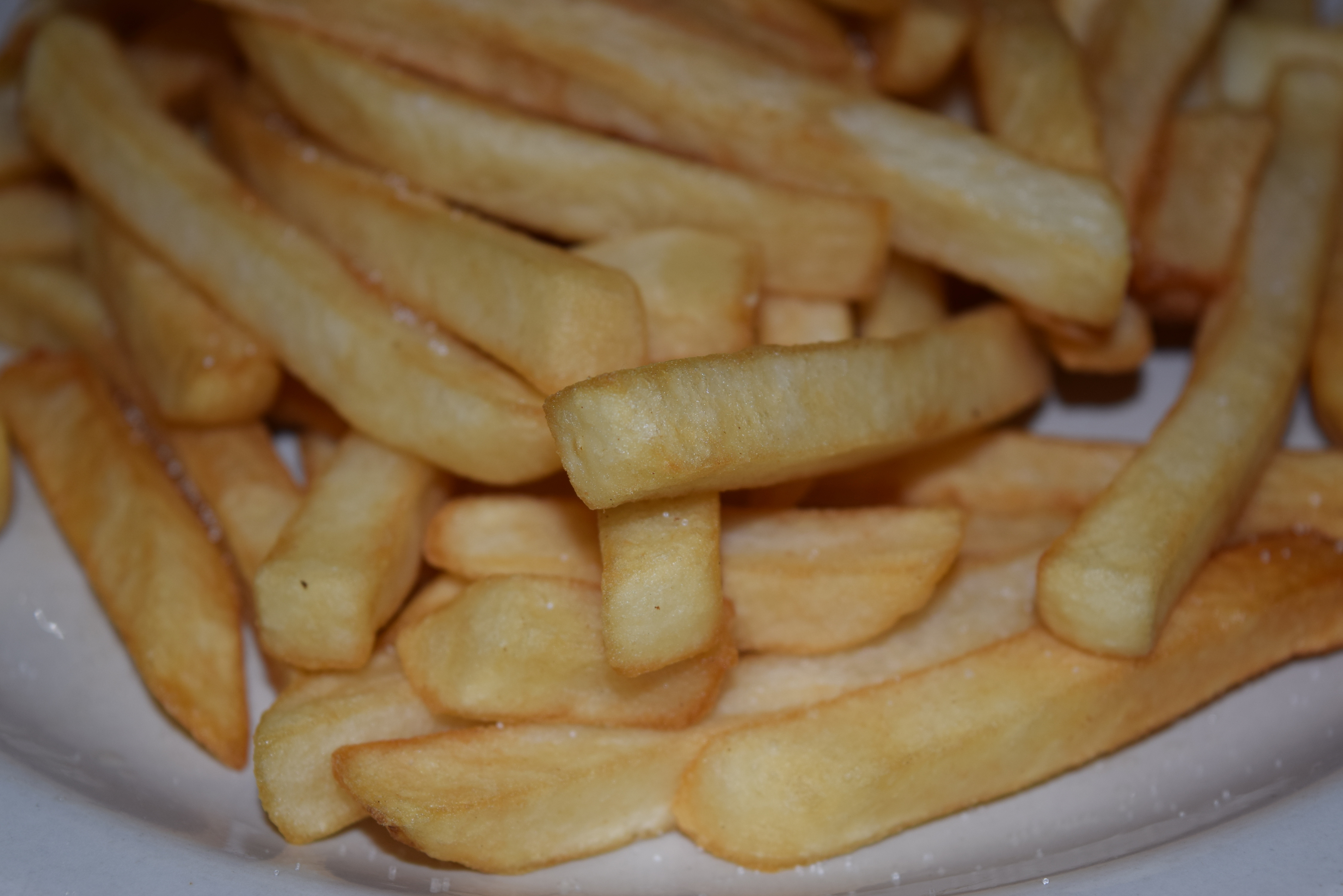 Order French Fries food online from Gianni Ristorante & Pizzeria store, Franklin Park on bringmethat.com