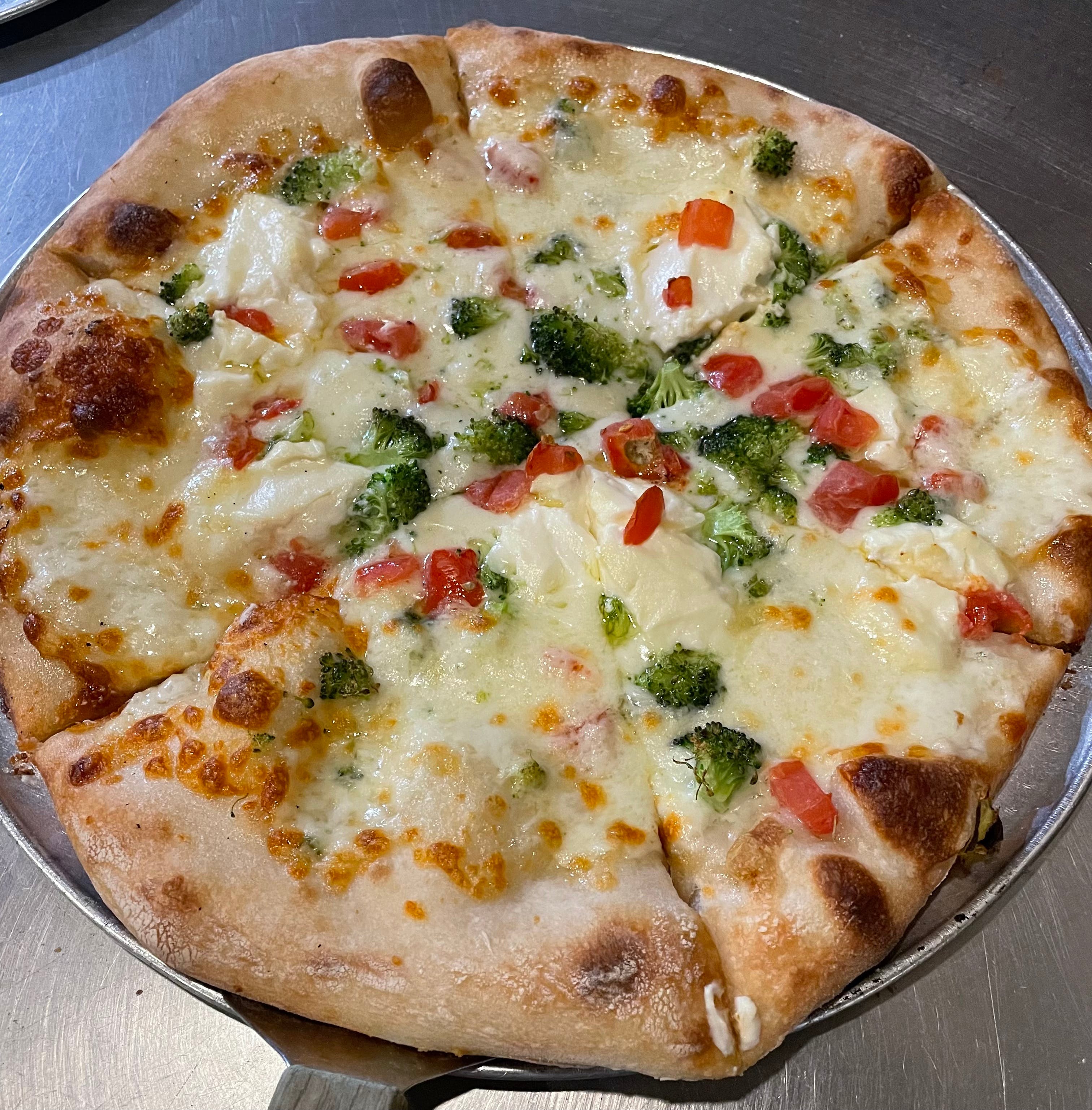 Order White Dream Pizza - Personal 10" food online from Brooklyn Pizza & Pasta store, Cincinnati on bringmethat.com