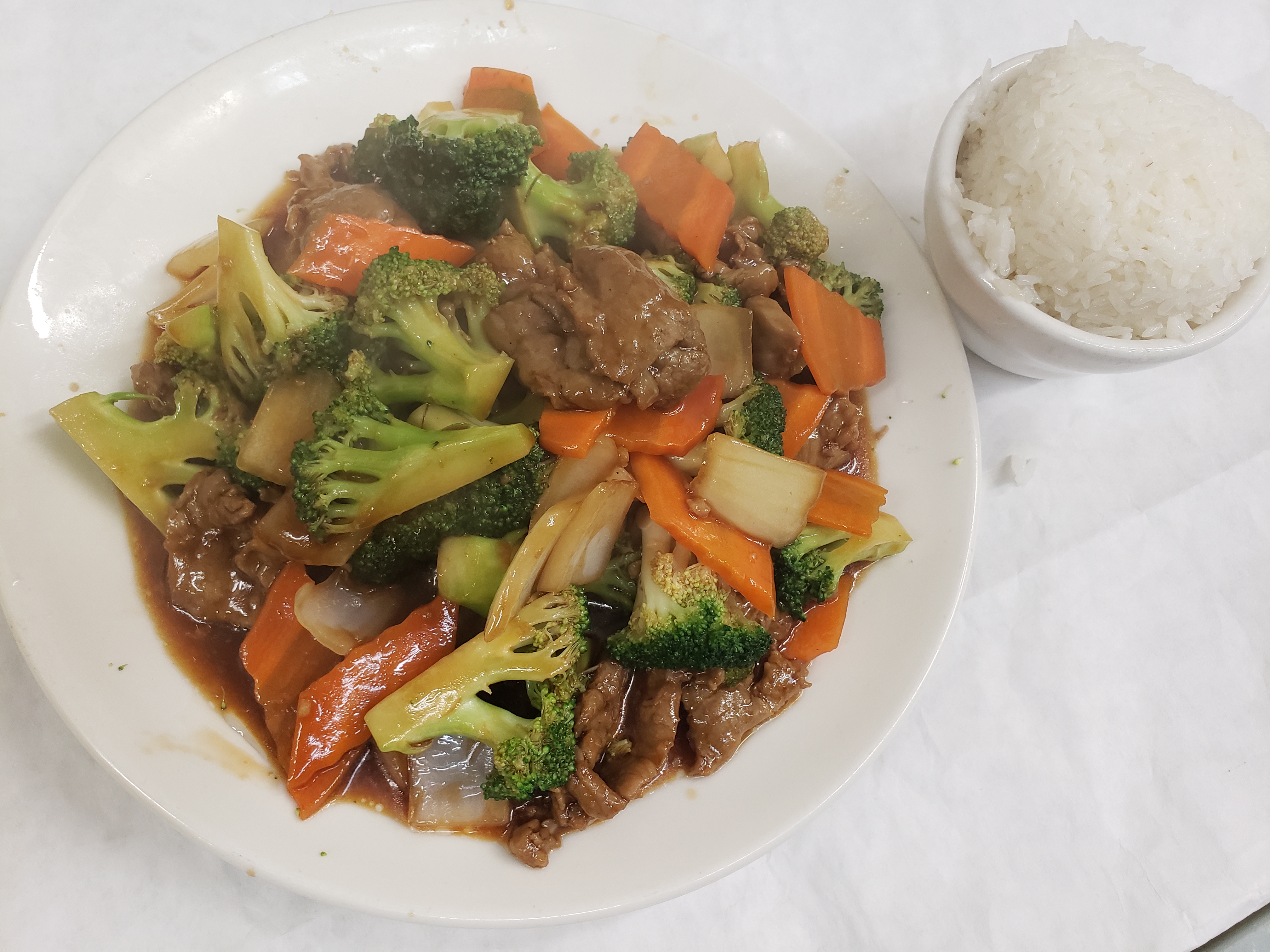 Order Beef with Broccoli 芥兰牛 food online from Jade Palace store, Louisville on bringmethat.com