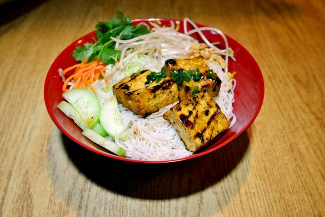 Order Grilled Marinated Tofu food online from Pho Thaison store, Austin on bringmethat.com
