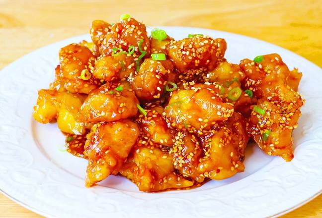 Order Sesame Chicken food online from Wu Er by WOW Barbecue store, Brookline on bringmethat.com