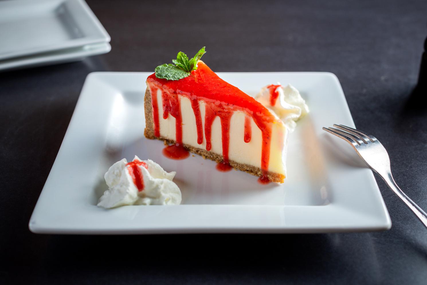 Order Cheesecake food online from Pasta Al Gusto store, Chicago on bringmethat.com