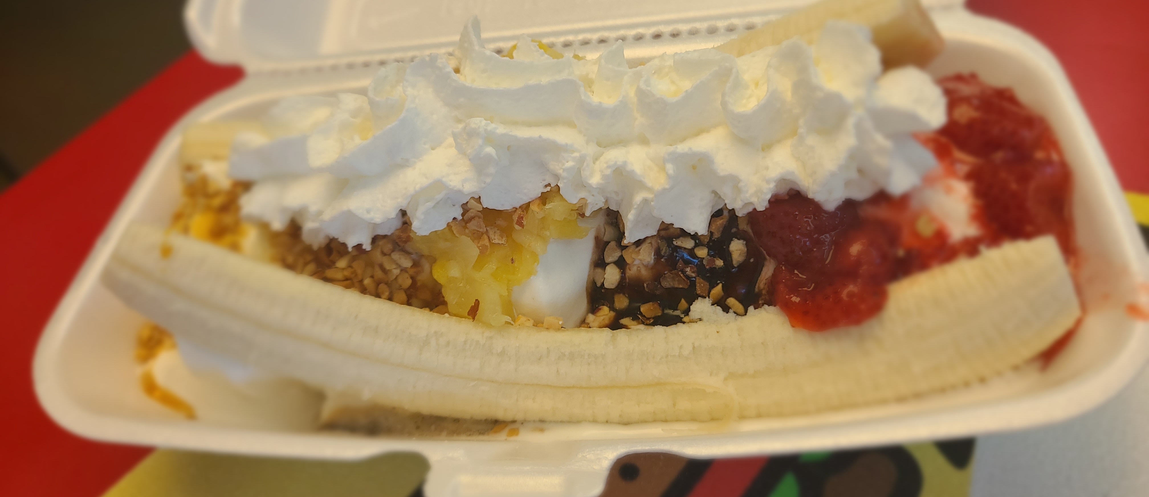 Order Banana Spilt food online from J&W Ice Cream And Grill store, Roseville on bringmethat.com