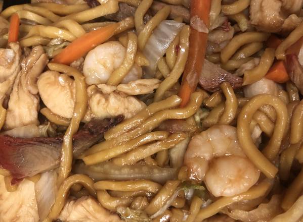 Order Chicken, Pork & Shrimp with Lo  Mein food online from China City store, Aliquippa on bringmethat.com
