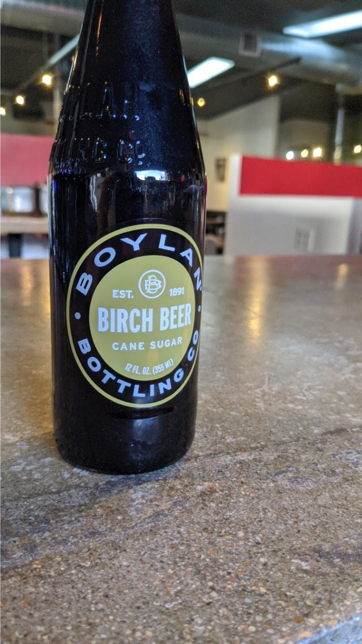 Order Boylan's Soda - Beverage food online from Lucky Pie Pizza & Taphouse store, Louisville on bringmethat.com