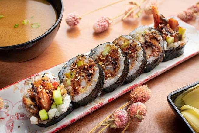 Order Houston Roll food online from Ginza Japanese Restaurant store, Houston on bringmethat.com
