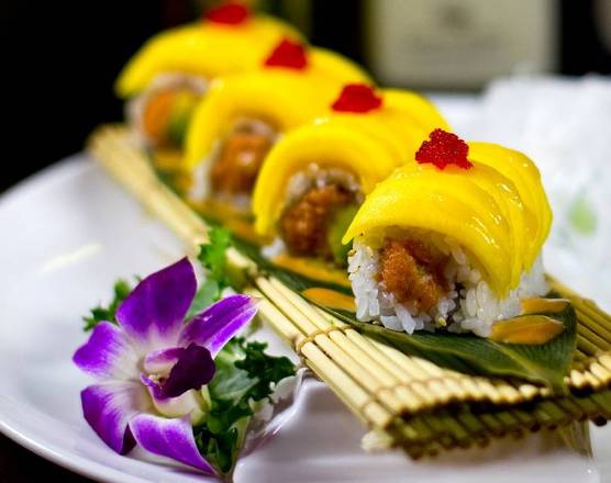 Order Amazing Roll food online from Yama Sushi store, Manalapan on bringmethat.com