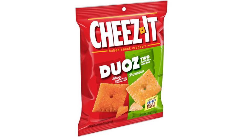Order Cheez-It Duoz Cheese Crackers, Baked Snack Crackers, Cheddar And Parmesan food online from Trumbull Mobil store, Trumbull on bringmethat.com