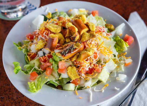 Order Garden Salad food online from Summits Wayside Tavern store, Snellville on bringmethat.com