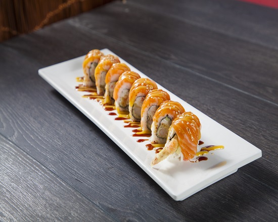 Order TR7 Orange Roll 4pcs food online from Ginza Sushi store, Torrance on bringmethat.com