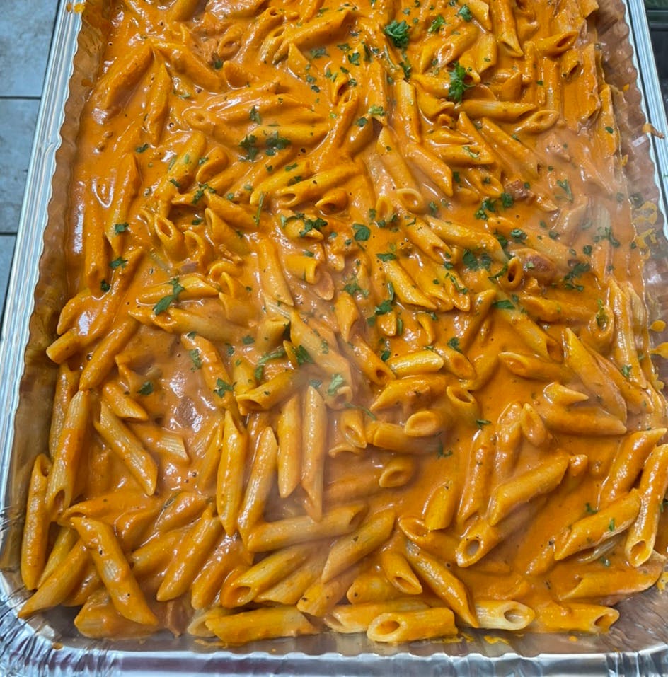 Order Penne Vodka Catering - Half Tray food online from Davila's Pizza & Restaurant store, Hackettstown on bringmethat.com