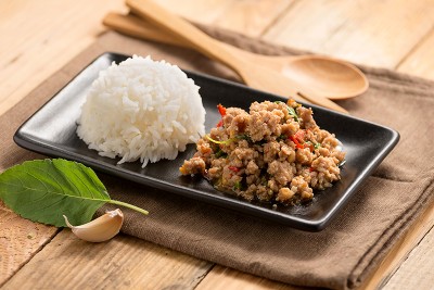 Order E05. Pad Kra-Pow (Grounded Pork) food online from Pho Vieng store, Fort Worth on bringmethat.com