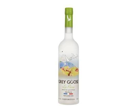 Order Grey Goose La Poire, 750mL vodka (40.0% ABV) food online from Cold Spring Liquor store, Liberty Hill on bringmethat.com