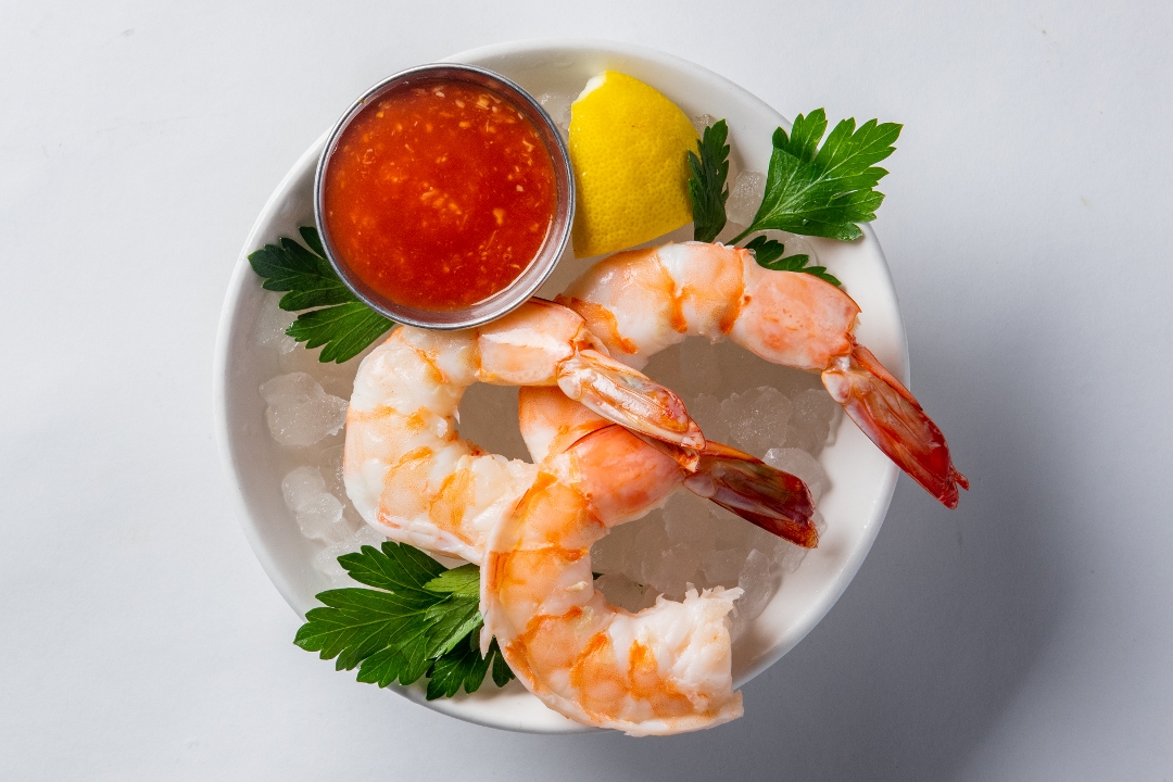 Order Colossal Shrimp Cocktail (3pc) food online from Crave Fishbar store, New York on bringmethat.com