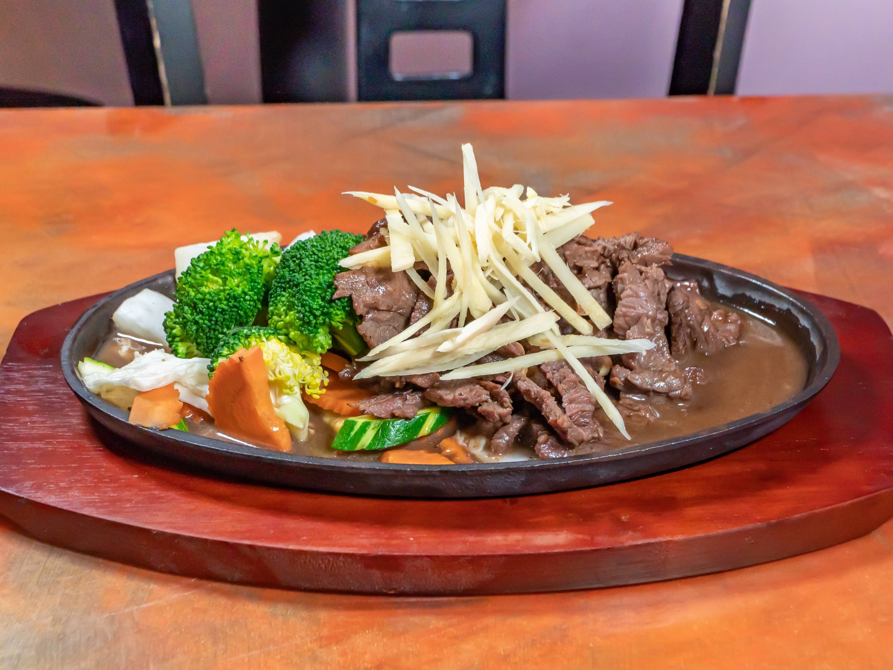 Order Sizzling Signature Beef food online from Asia Nine store, Washington on bringmethat.com