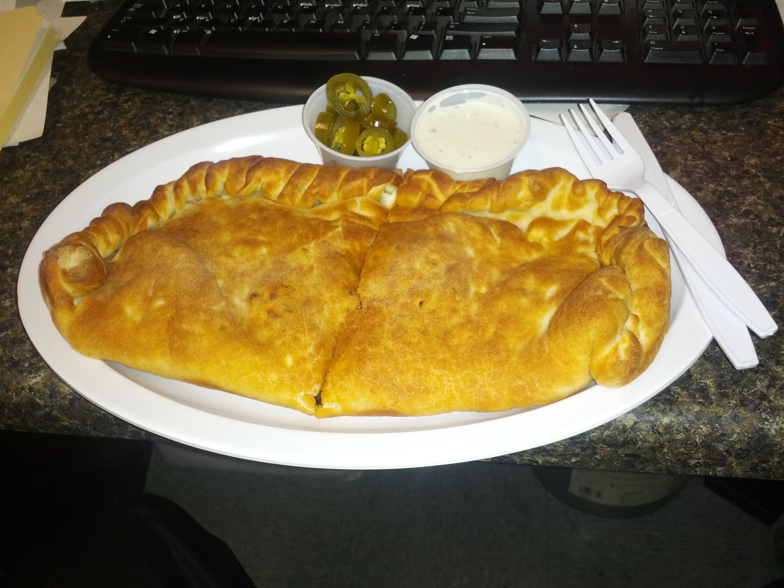 Order Calzone food online from Yr Pizza Planet store, Dinuba on bringmethat.com