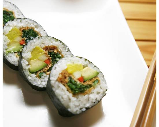 Order Vegetable Roll (Vegetarian) food online from Azuma store, Cupertino on bringmethat.com