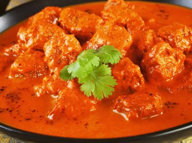 Order Ginger Chicken Curry food online from Minerva Indian Cuisine store, Gaithersburg on bringmethat.com
