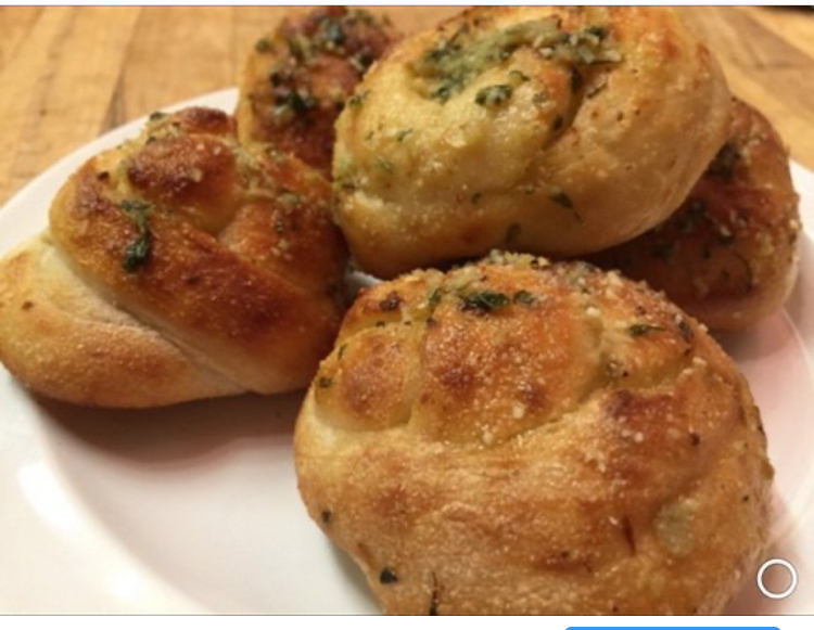 Order Homemade Garlic Rolls Appetizer food online from Guido's Pizza and Pasta store, Northridge on bringmethat.com