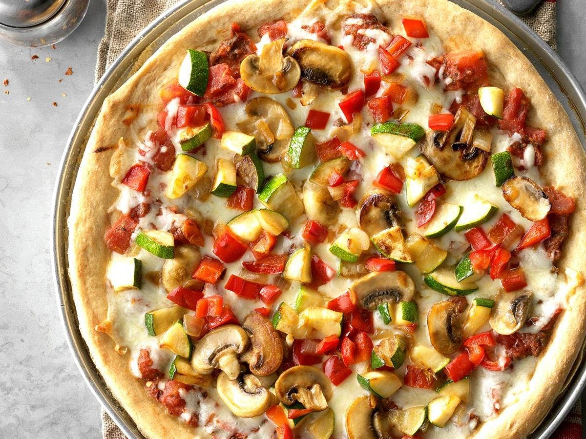 Order The Veggie Pizza - 14” (Serves 2-4) food online from Georgetown Tavern On The Hill store, Cambridge on bringmethat.com