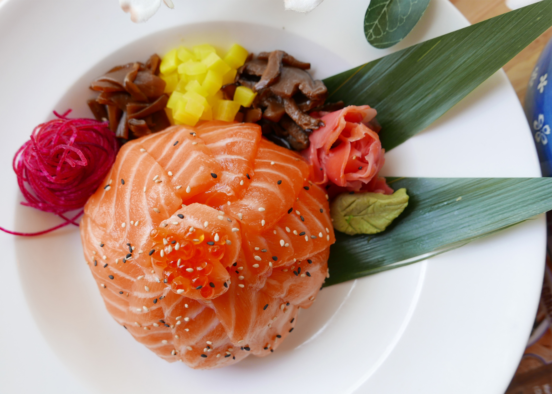 Order Salmon Don ***(New item)*** food online from Shinju Sushi store, Chicago on bringmethat.com