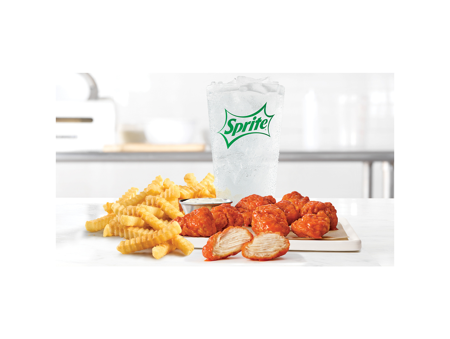 Order 9pc Buffalo Boneless Wings food online from Arby store, Cleveland on bringmethat.com