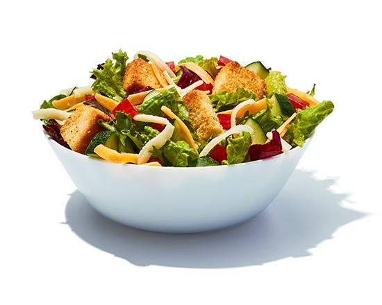 Order Garden Salad food online from Hooters store, Lubbock on bringmethat.com