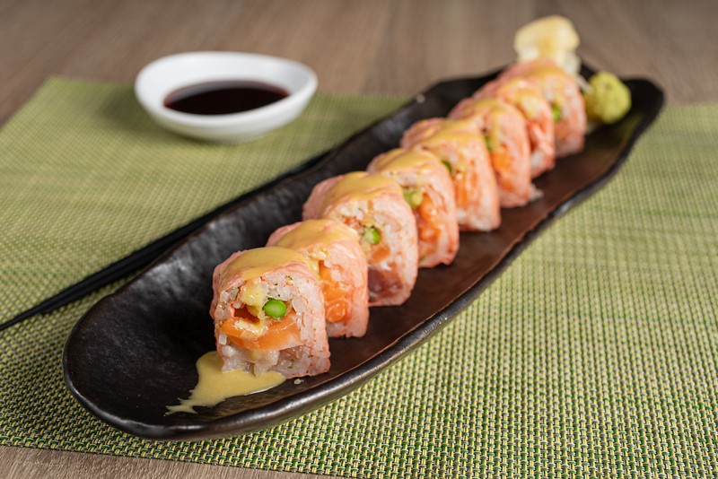 Order 11. Magic Roll food online from Sushi Aji store, Lafayette on bringmethat.com