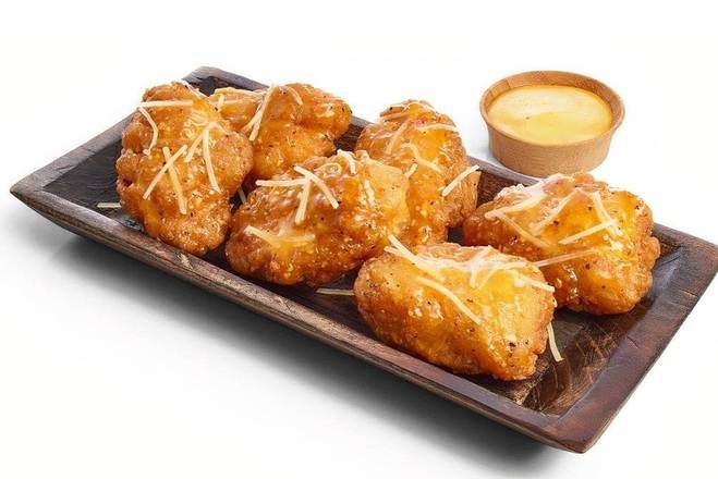 Order Boneless Wings food online from Ruby Tuesday store, Las Cruces on bringmethat.com