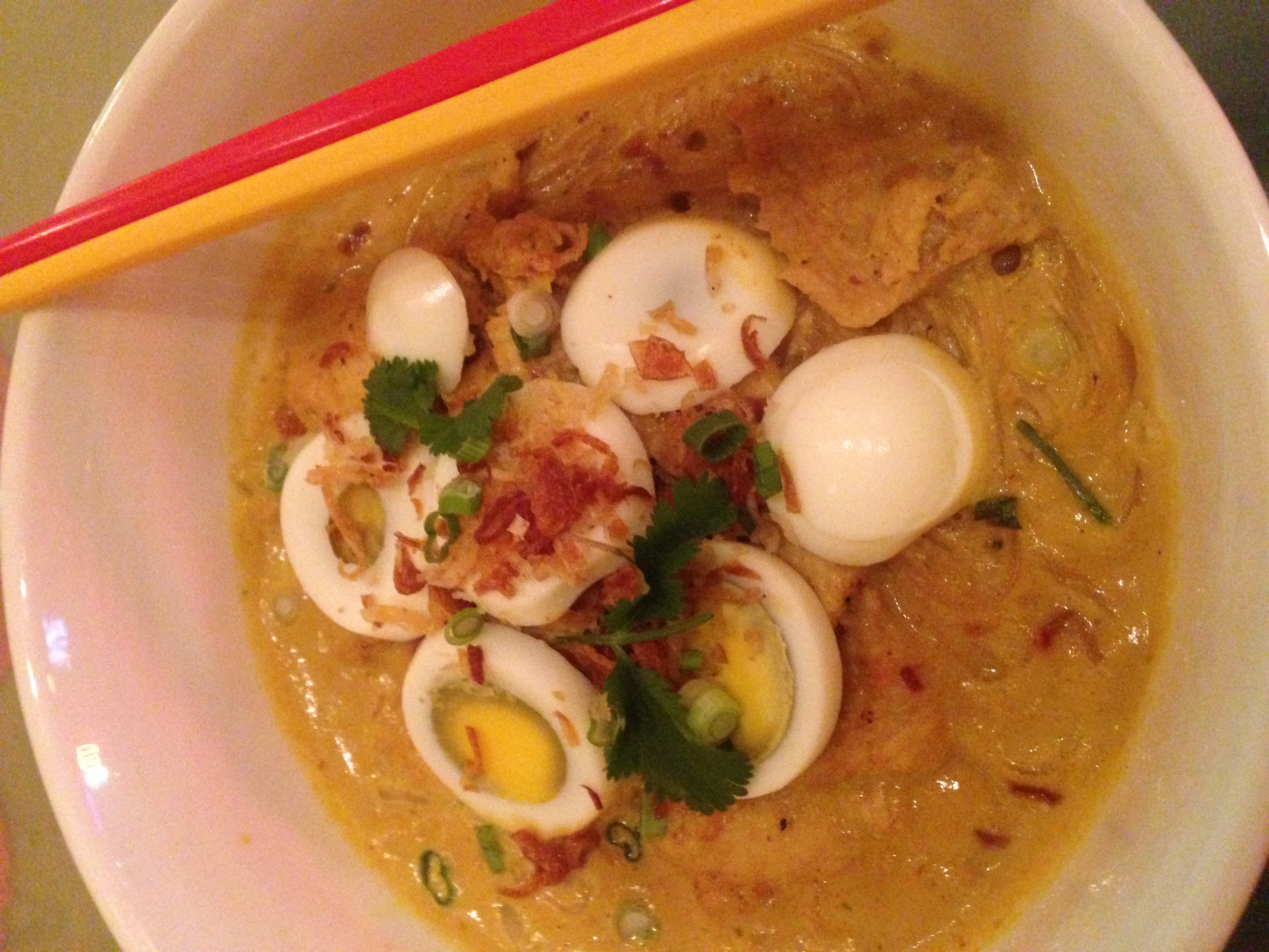 Order Curried Noodle Soup food online from Thai Apsara store, Beaverton on bringmethat.com