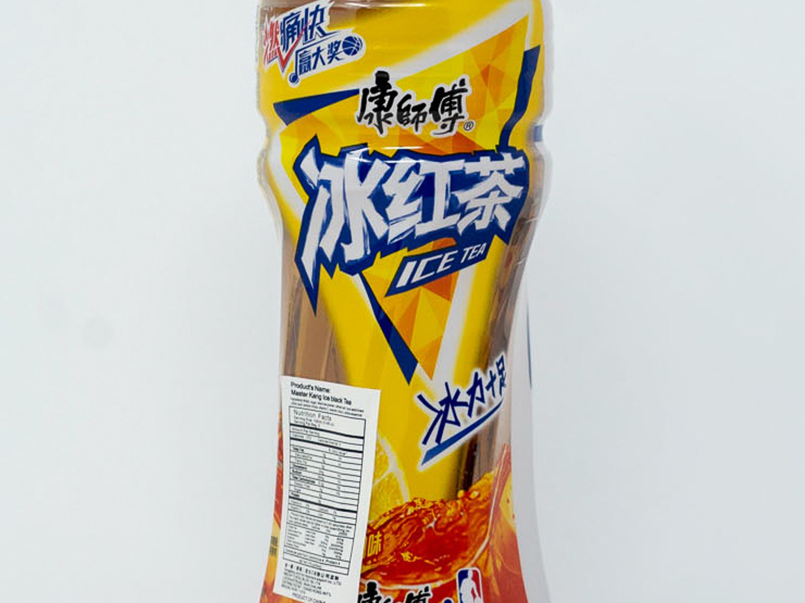 Order Master Kong Sweetened Iced Tea 康师傅 冰红茶 food online from Mid Summer Lounge store, Champaign on bringmethat.com