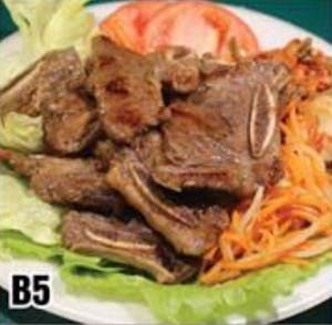 Order B5. Korean BBQ Short Rib 韓燒牛仔骨 food online from Good Children store, Westmont on bringmethat.com