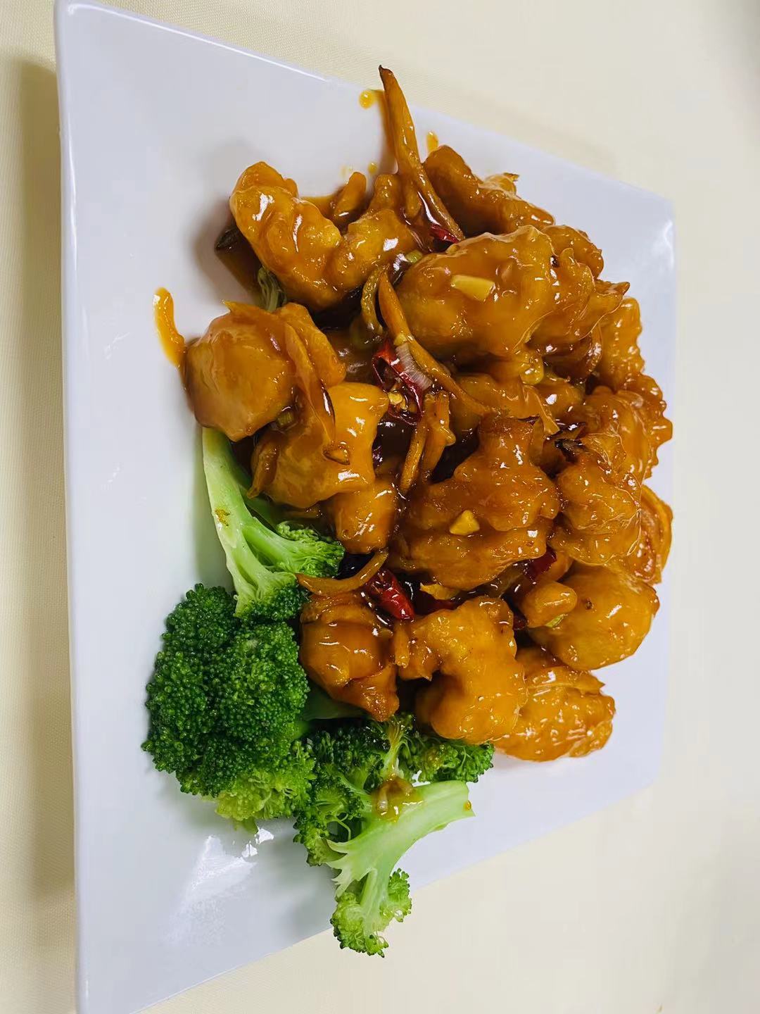 Order C8. Orange Chicken food online from Wei Buford store, Buford on bringmethat.com