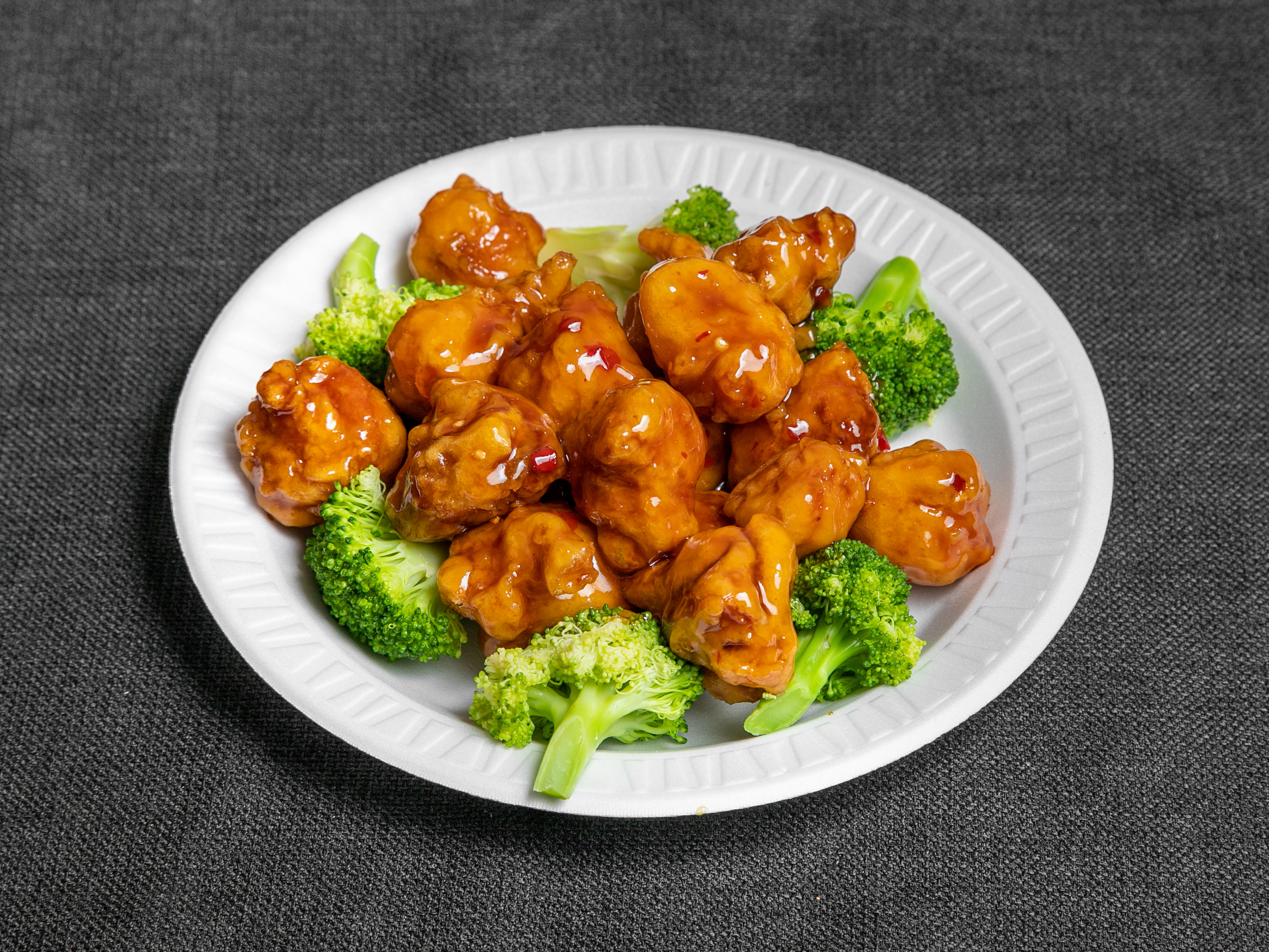 Order S9. General Tso's Chicken food online from New Ho Toy store, Dorchester on bringmethat.com