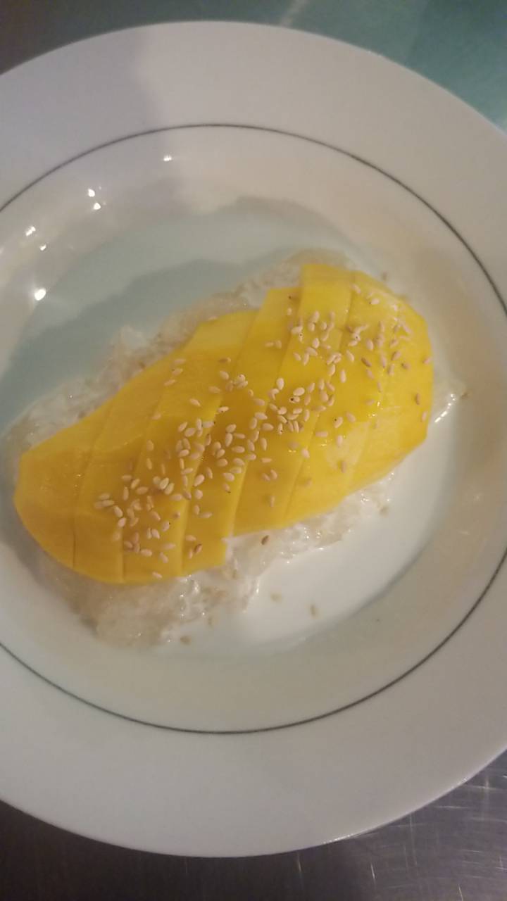 Order Mango with sweet sticky rice food online from Krok store, Brooklyn on bringmethat.com