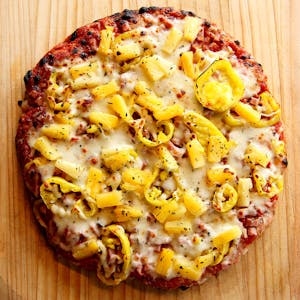 Order Sal's Hot Tropic food online from Mama Mimi's Take 'N Bake Pizza store, Columbus on bringmethat.com