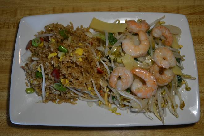 Order 6. Shrimp Chow Mein food online from Golden Crown Chinese-American Restaurant store, Amherst on bringmethat.com