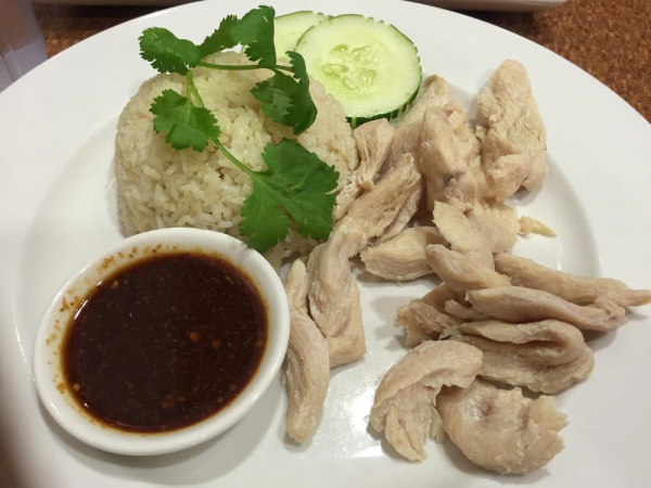 Order Chicken Over Rice food online from Chaba Thai Kitchen store, San Diego on bringmethat.com