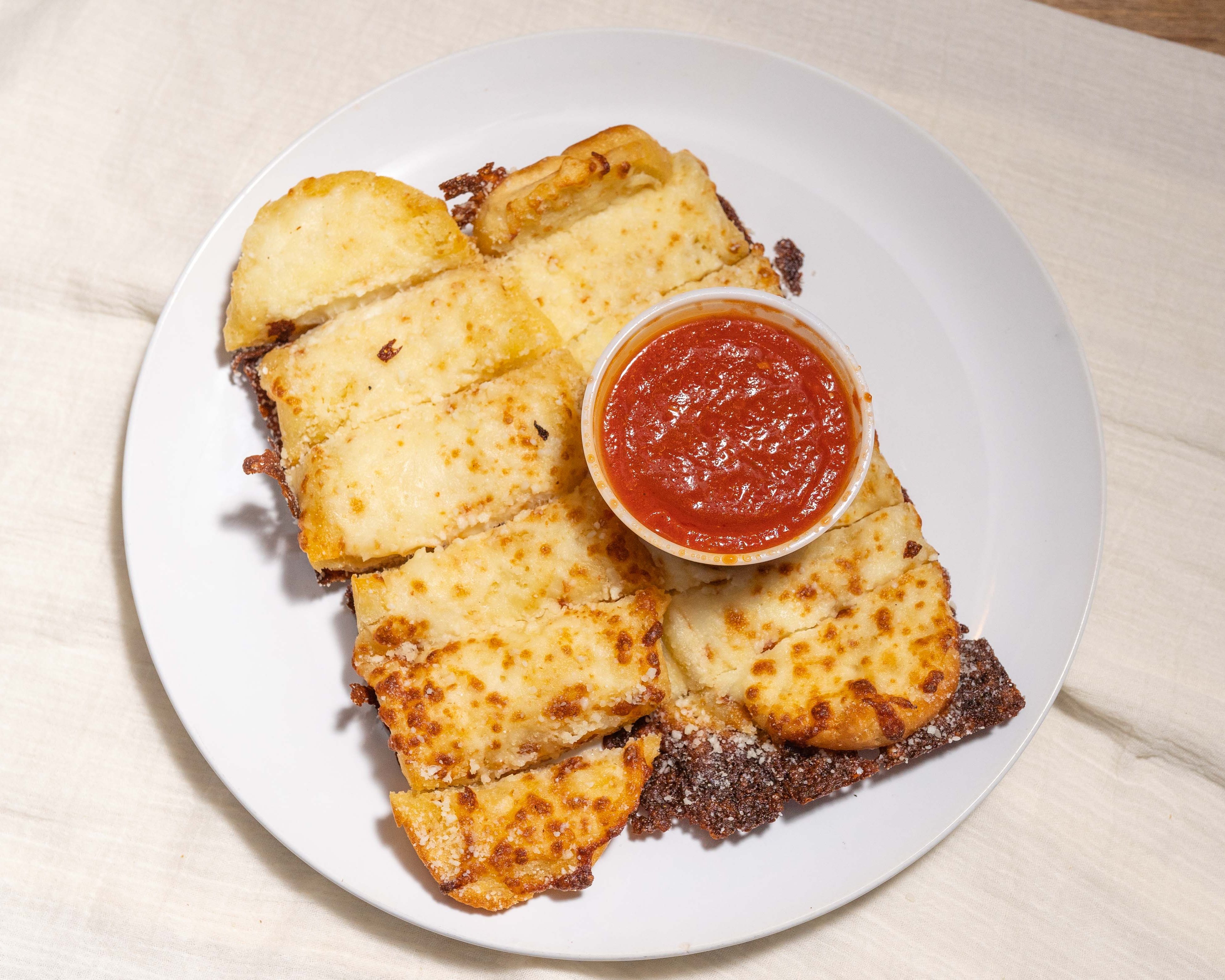 Order Cheesy Bread food online from Big Dogs Pizza store, West Chester on bringmethat.com