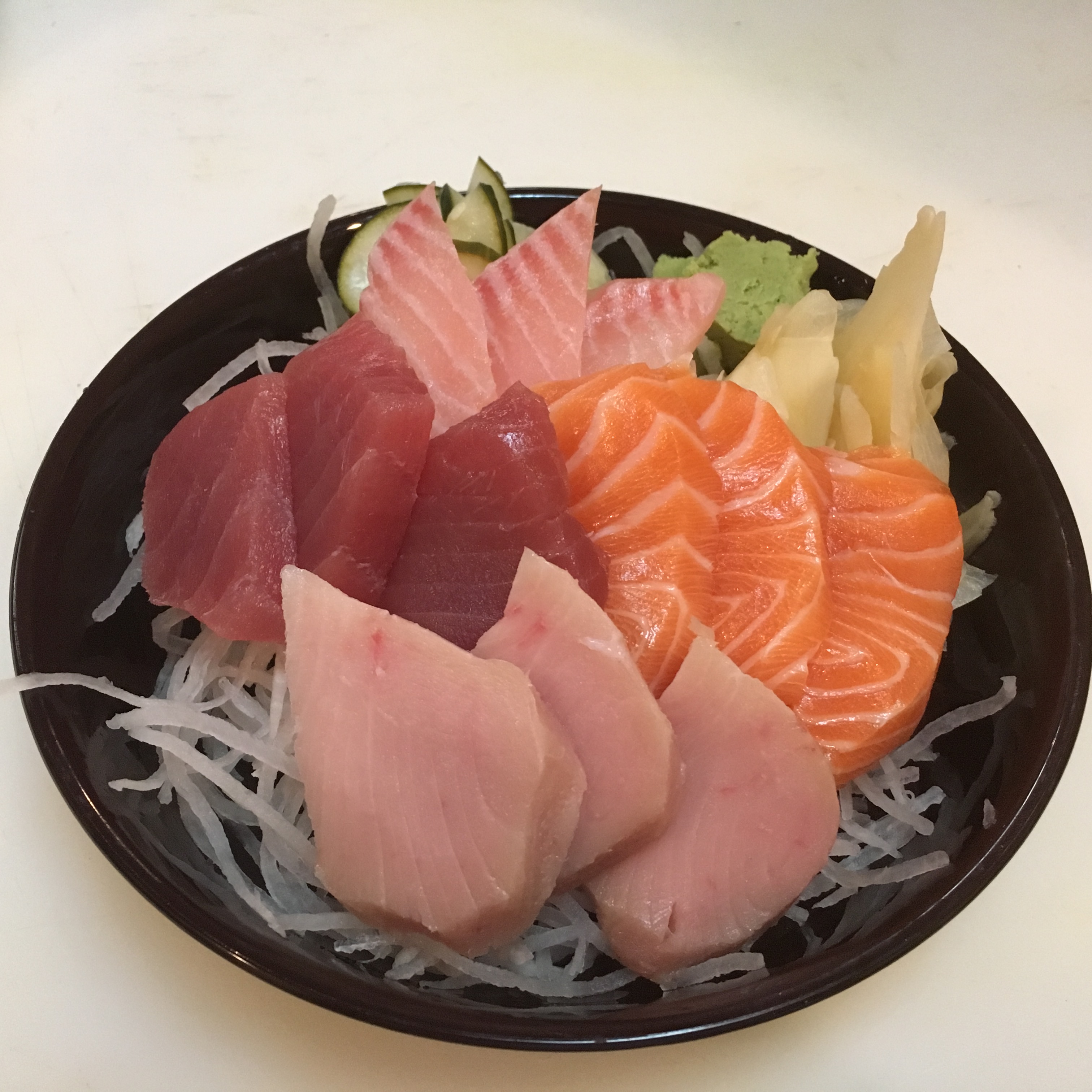 Order Chirashi Donburi food online from Dashi Japanese Restaurants store, Menlo Park on bringmethat.com