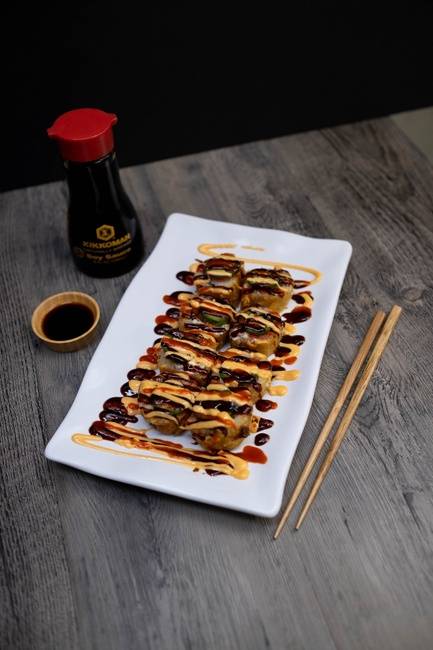 Order Crazy Jay (8 pcs) food online from Sushi Obsession store, Vallejo on bringmethat.com