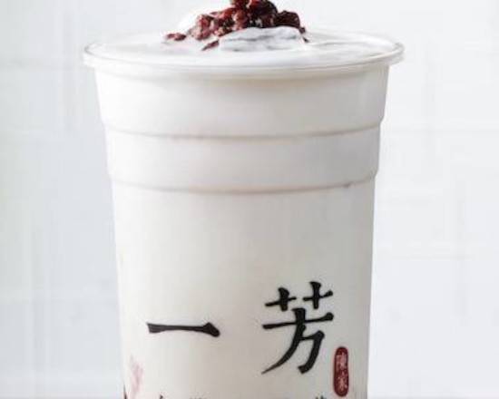 Order Black Glutinous Rice Red Bean Coconut Milk 紫米紅豆椰奶 food online from Yifang Taiwanese Fruit Tea store, Seattle on bringmethat.com